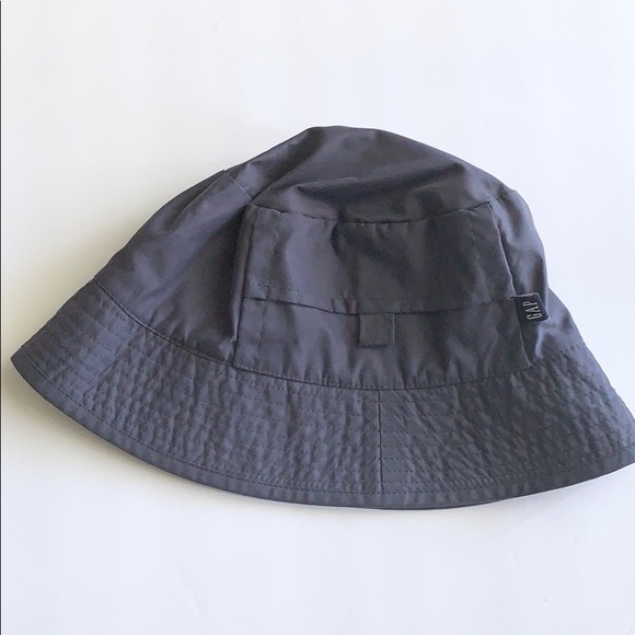 bucket hat with pocket